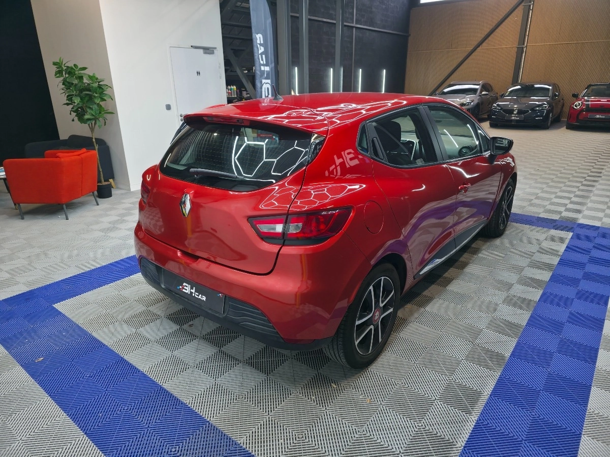 Renault Clio - photo 4