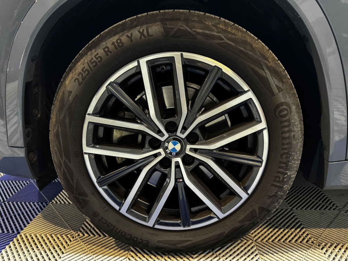 Bmw X1 - photo 13