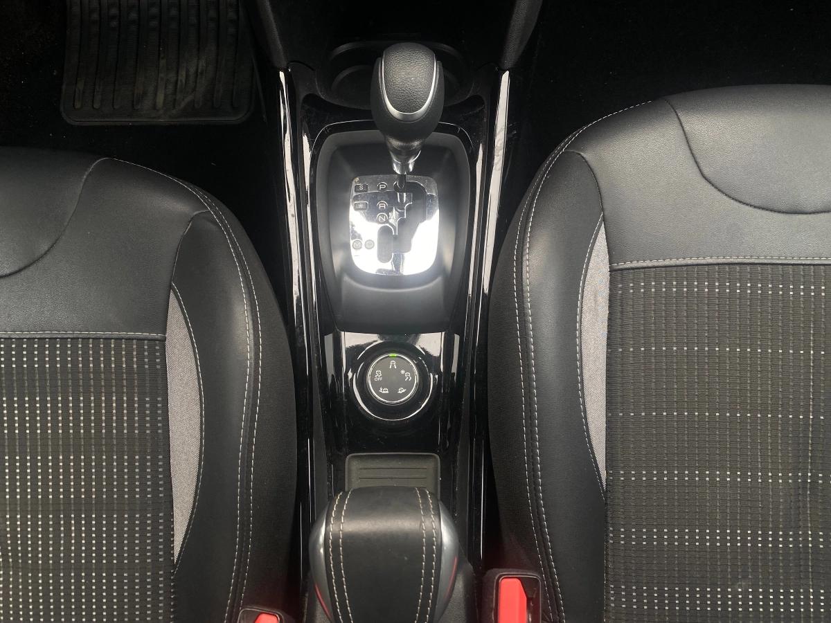 Peugeot 2008 GENERATION-I 1.5 BLUEHDI 120 ALLURE EAT BVA START-STOP