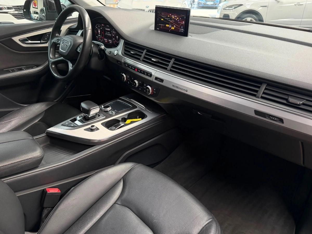 AUDI Q7 3.0 TDI 272 AVUS EXTENDED 7 PLACES  "DANS L'ETAT"