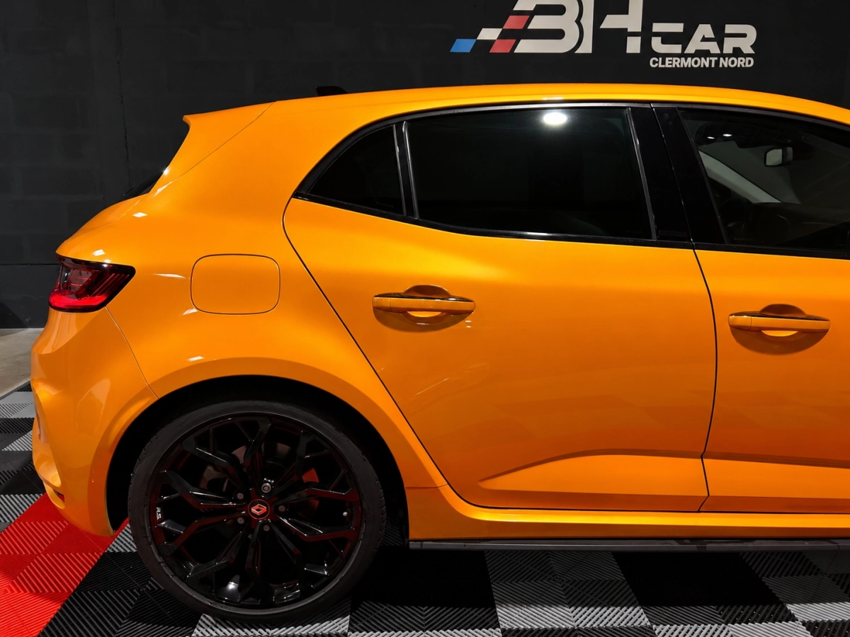 Renault Megane - photo 16