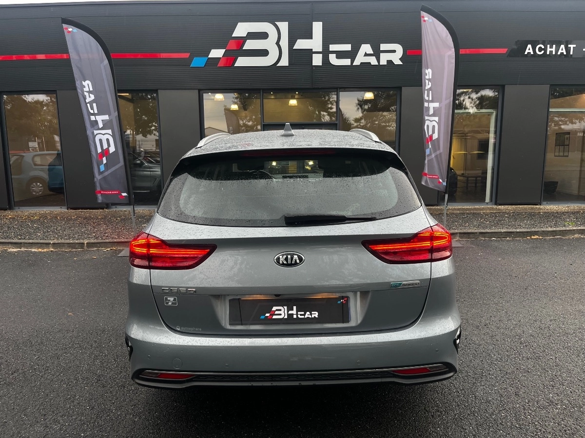 Kia Ceed - photo 4