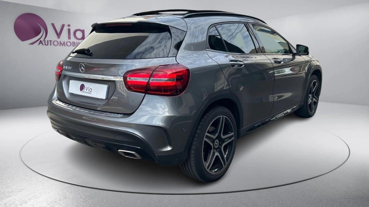 Mercedes GLA