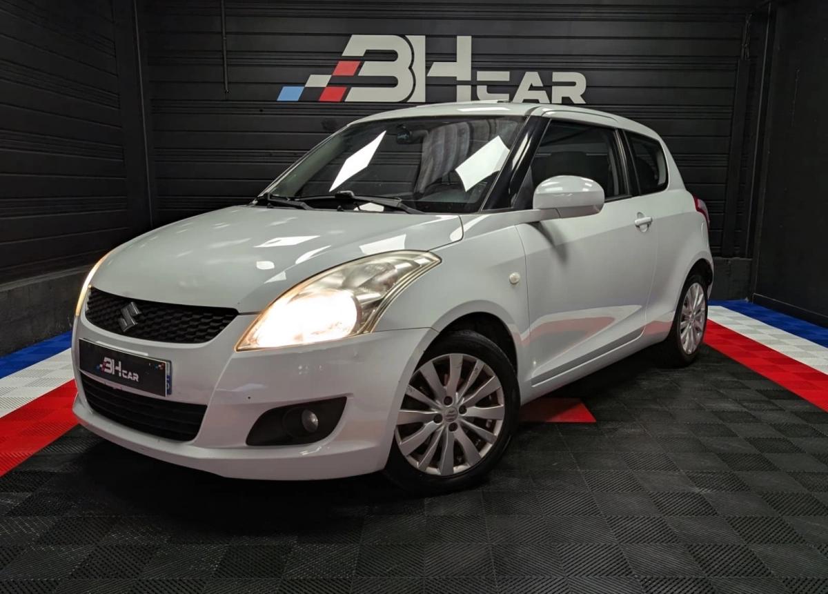 Image: Suzuki Swift 1.2 VVT 95 GL TOIT OUVRANT