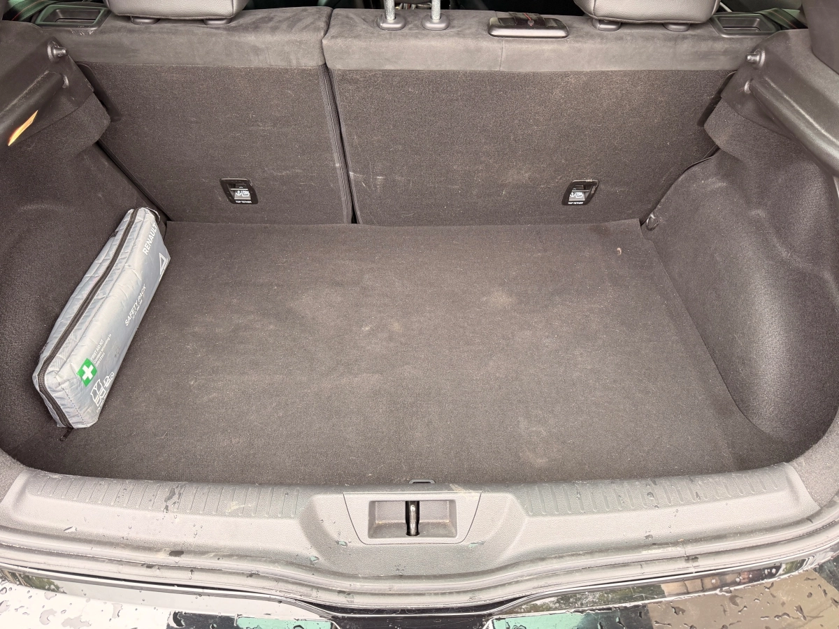 Renault Megane - photo 42