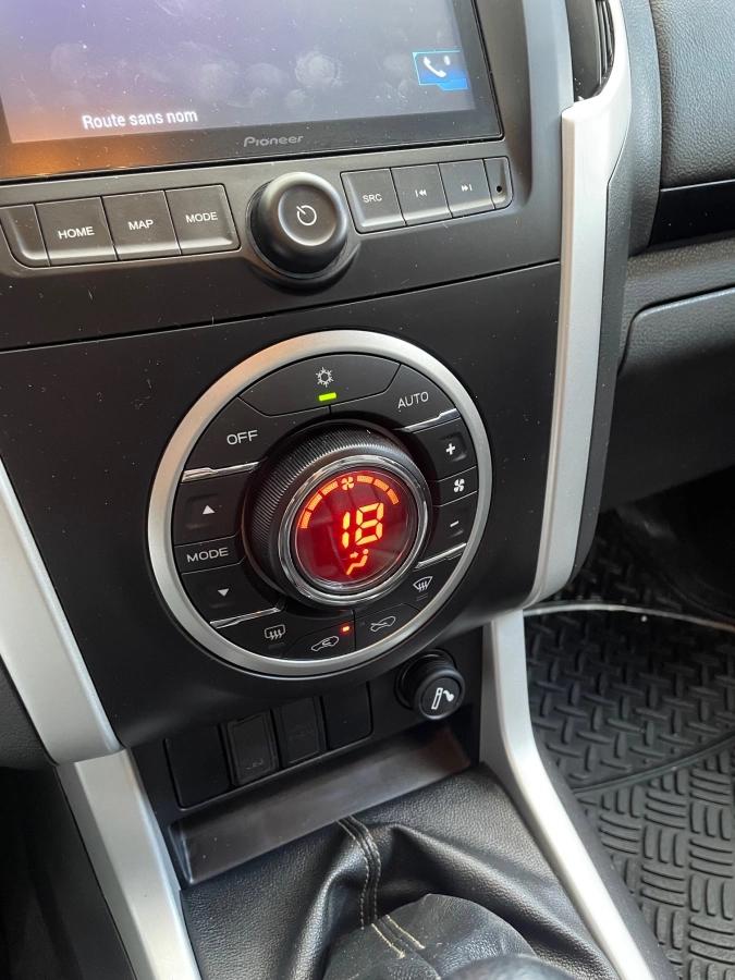 Isuzu D-max SPACE CAB 1.9 DDI 160 SOLAR 4WD