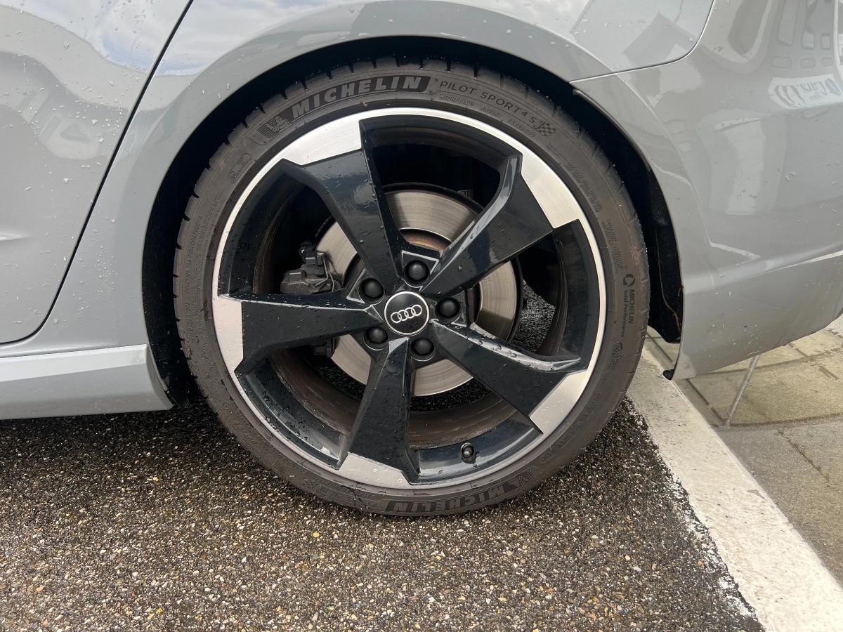 Audi Rs3 SPORTBACK 2.5 TFSI 365 QUATTRO S-TRONIC BVA