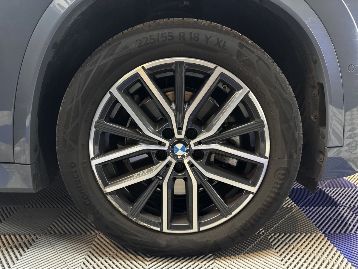 Bmw X1 - photo 12