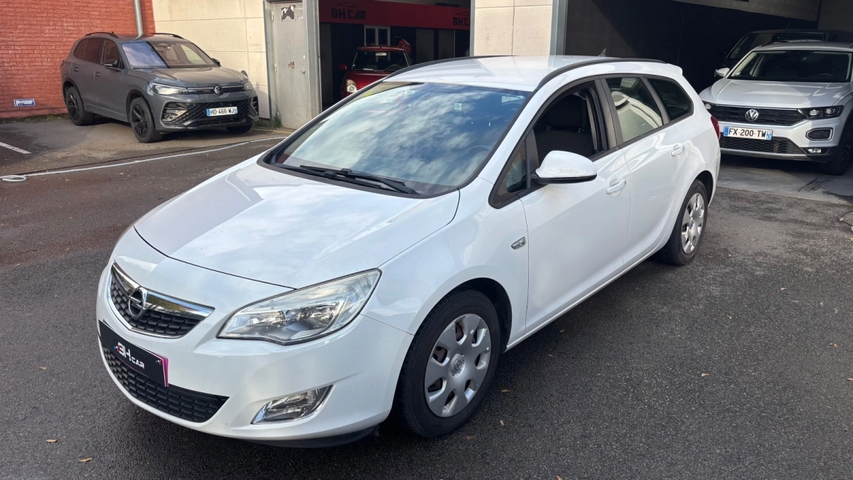 Opel Astra - photo 2