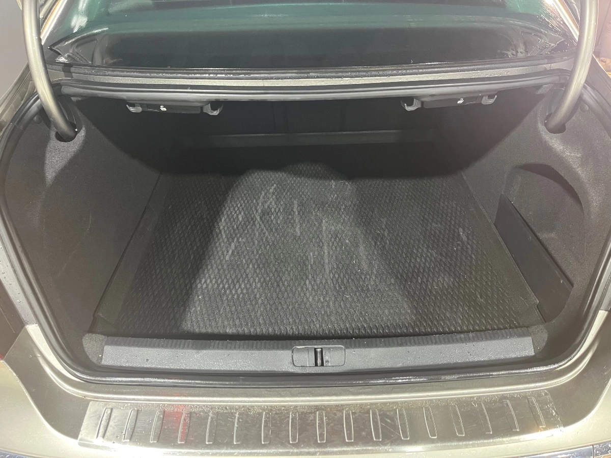 Volkswagen Passat - photo 24