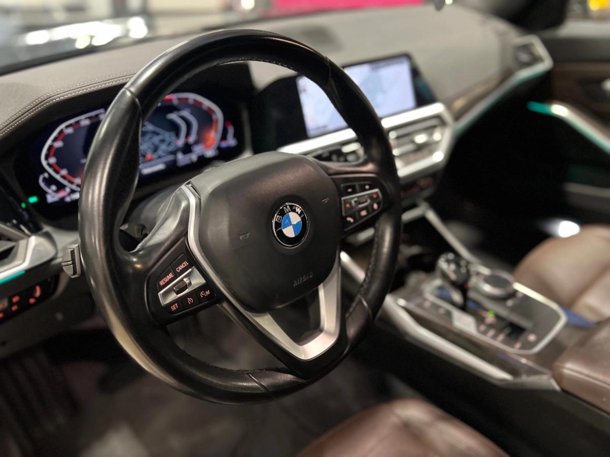 Bmw Serie 3 TOURING 2.0 320 D 190 LUXURY XDRIVE BVA