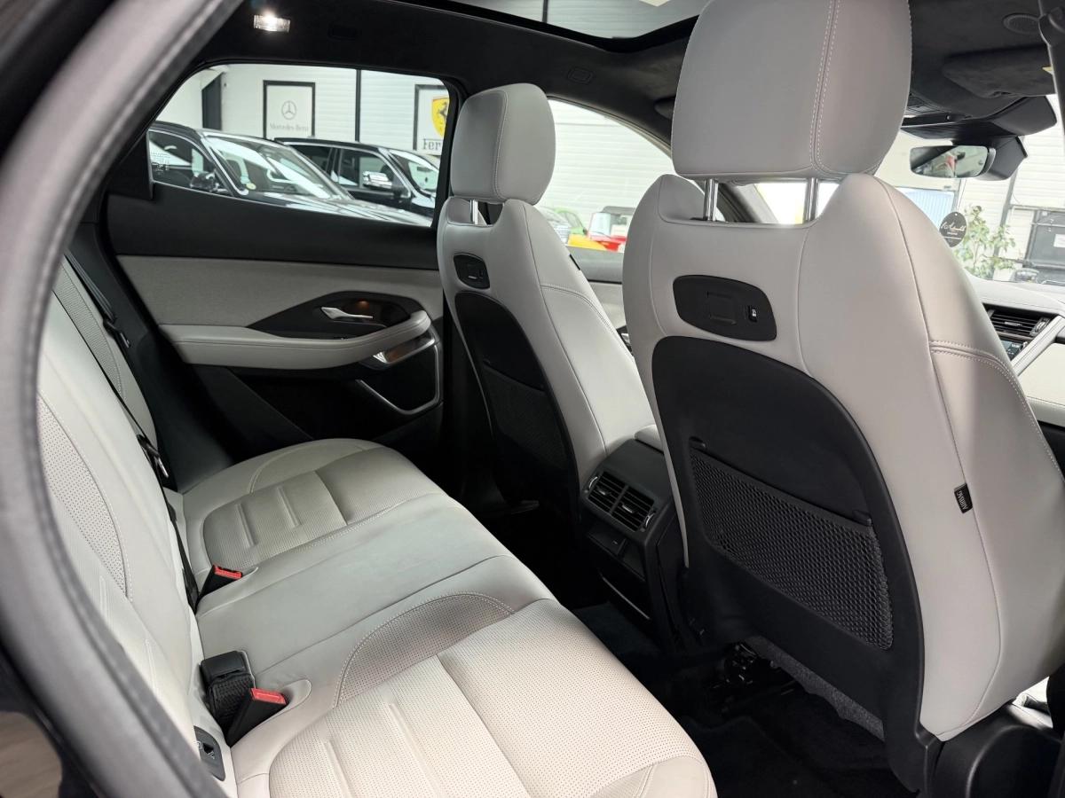 Jaguar E-pace 2.0 D200 205 MHEV HYBRID R-DYNAMIC SE AWD BVA
