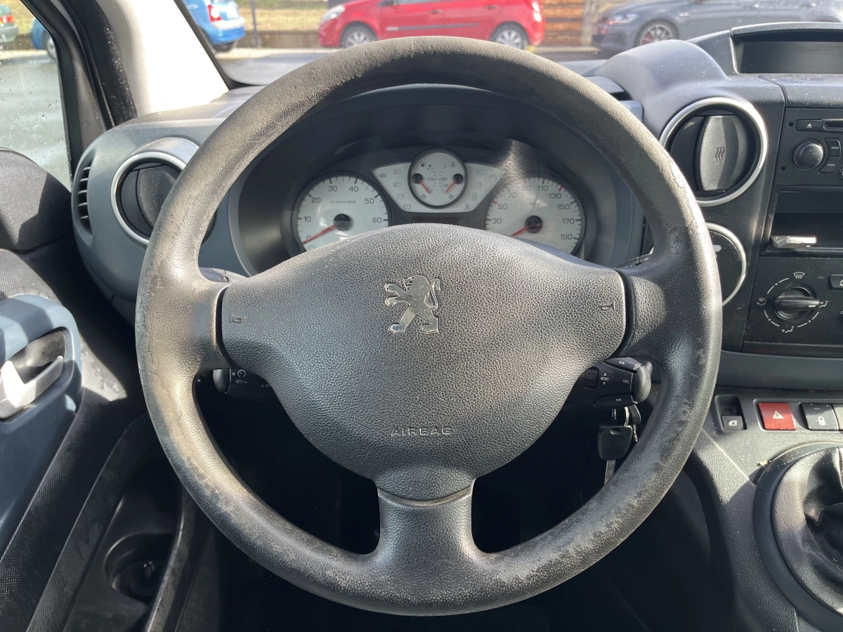 Peugeot Partner - photo 13
