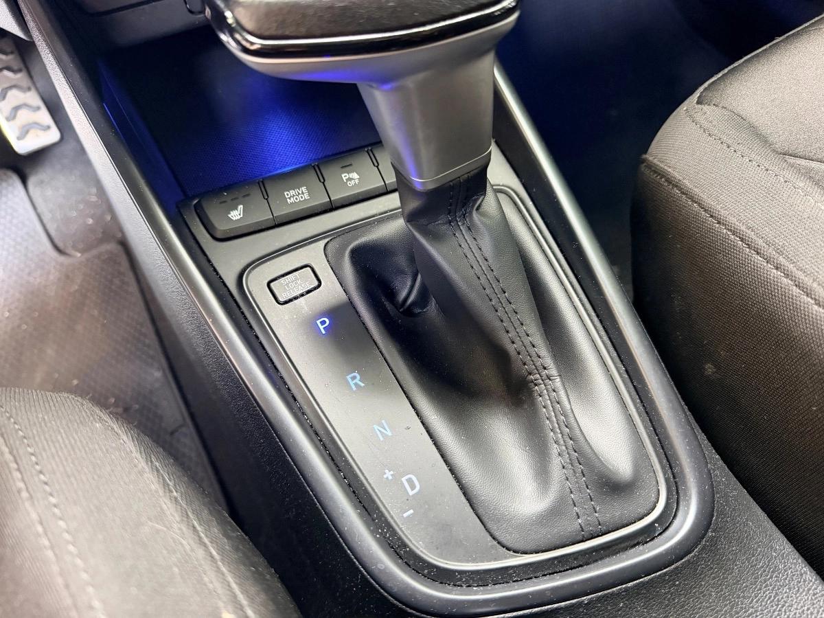 Hyundai Bayon 1.0 T-GDI 100 HYBRID MHEV 48VOLT INTUITIVE DCT BVA