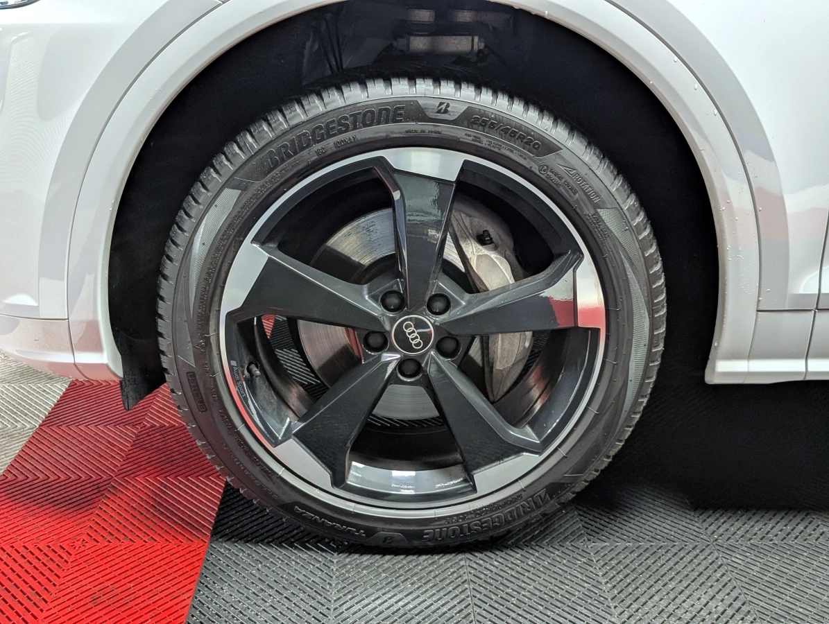 Audi Q5 - photo 29