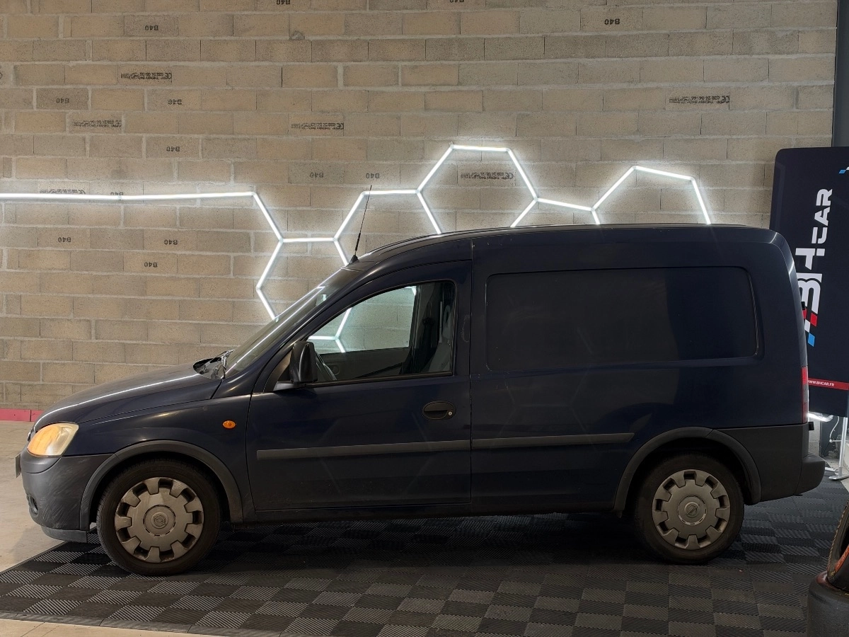 Opel Combo Vu - photo 4