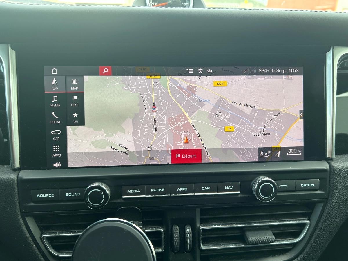 Porsche Macan 