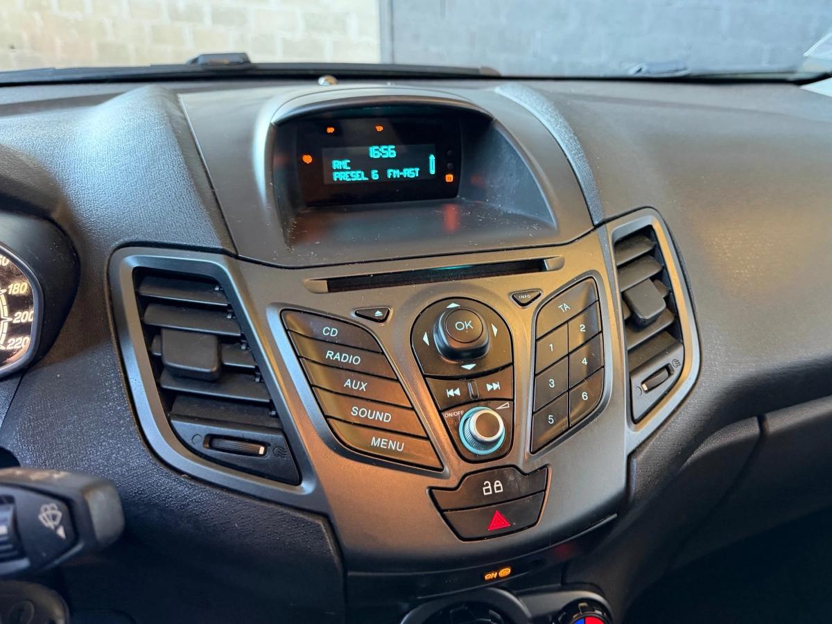 Aperçu indisponible de Ford Fiesta