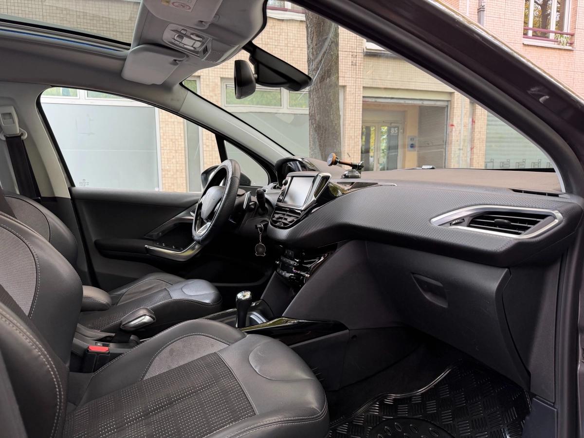 Peugeot 2008 GENERATION-I 1.6 BLUEHDI 100 ALLURE