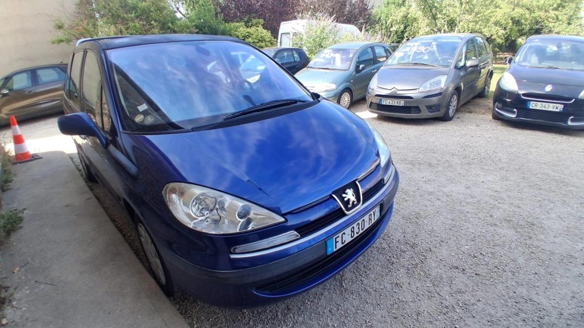 Peugeot 807