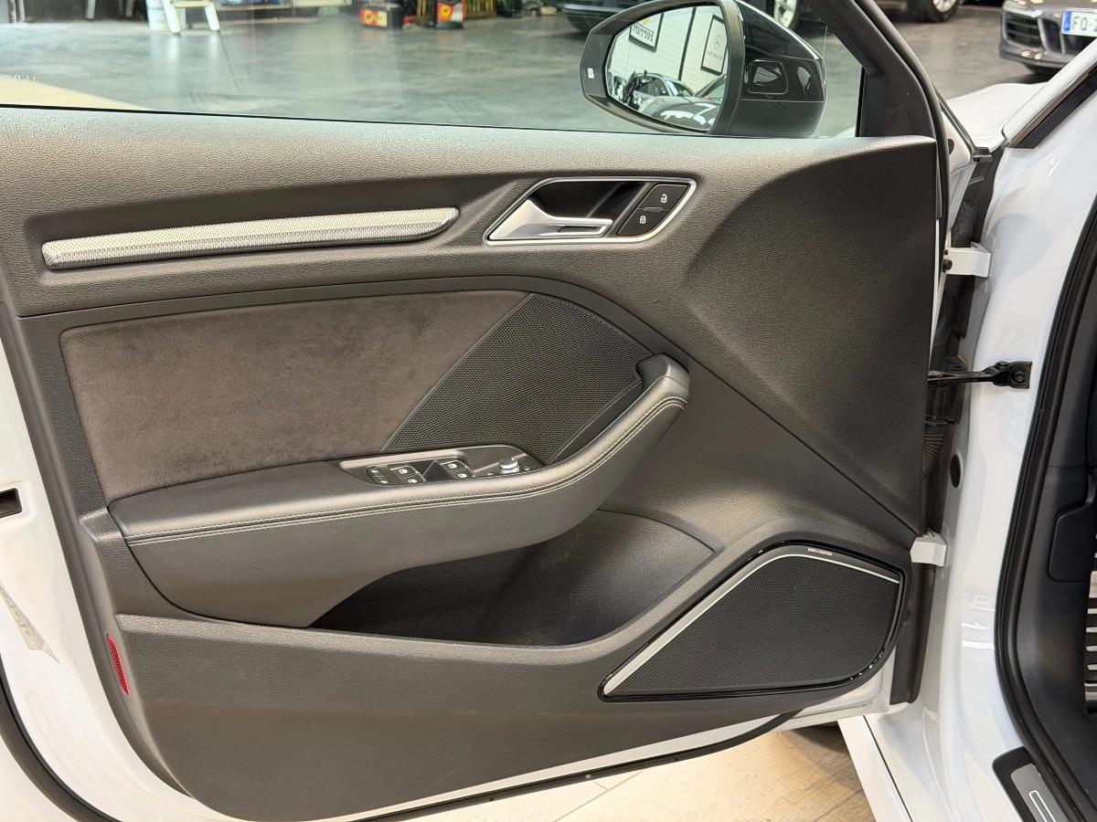 Audi Rs3 II (2) Sportback 2.5 TFSI 400 Quattro S Tronic 7 DAZA Options+++ FR