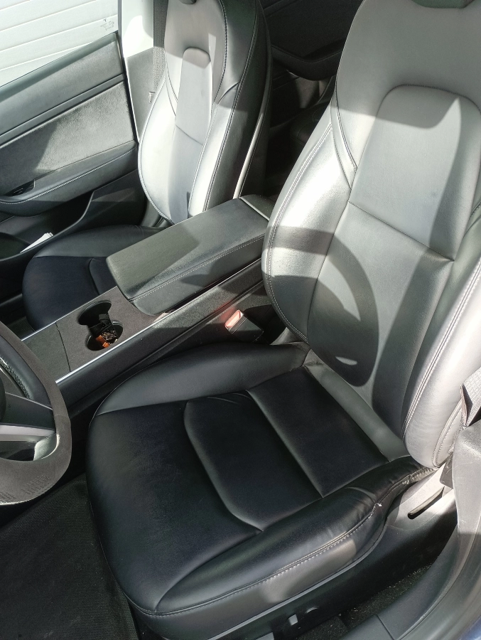 Tesla Model-3 - photo 20