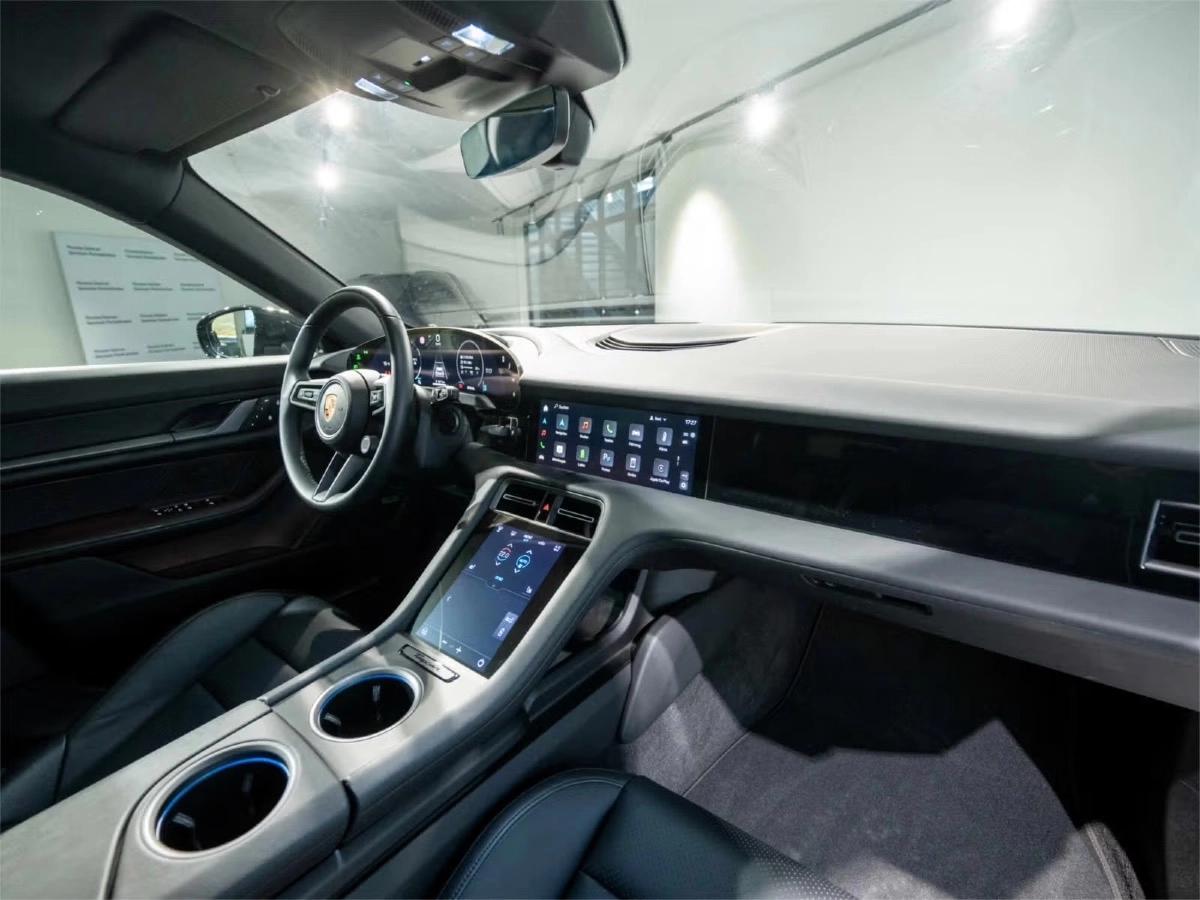 Porsche Taycan Sport Turismo 435ch 641Km WLTP Phase II/Sport Sound/4+1Sièges/Volant+Sièges Chauffant AV AR/Bose/Pan