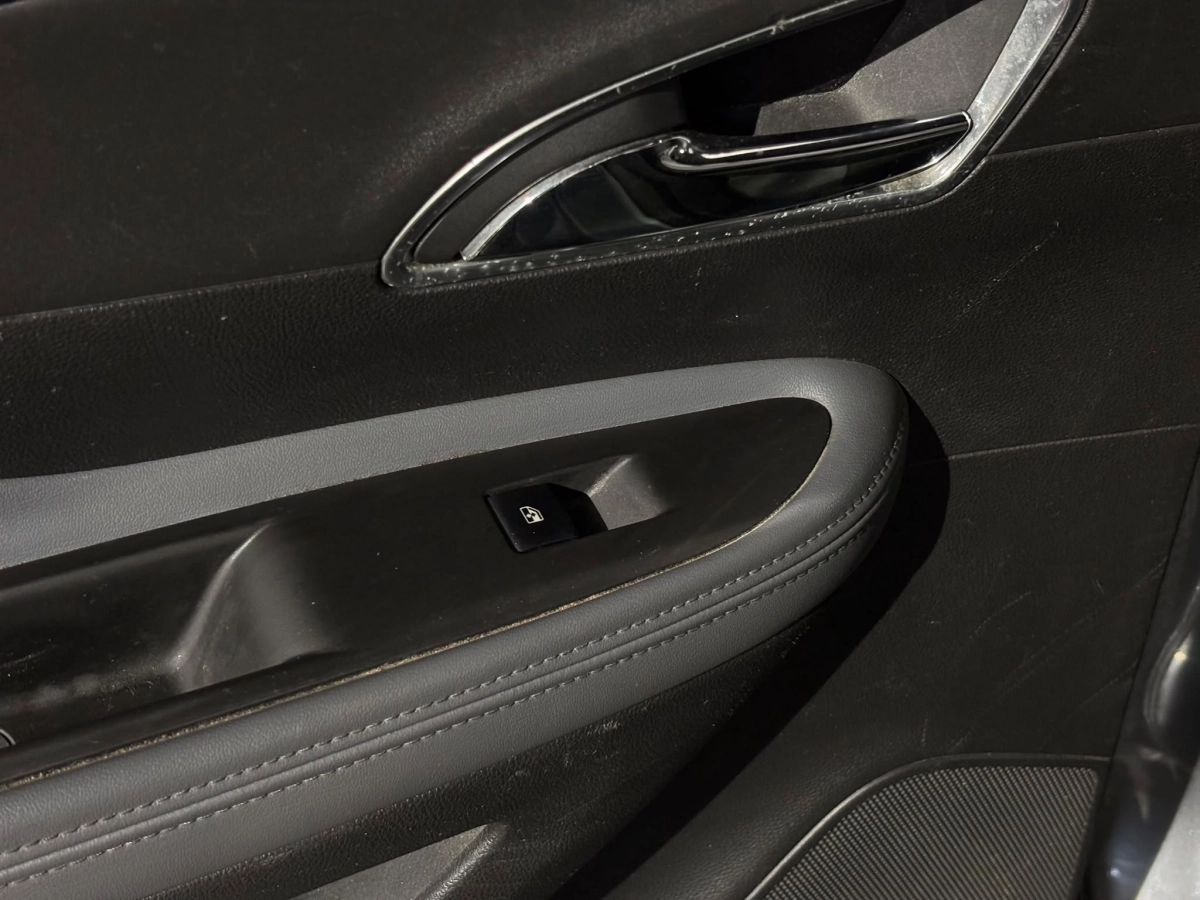 Opel Mokka - photo 25