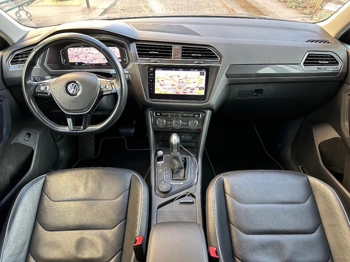 Volkswagen Tiguan 2.0 TDI 150 BLUEMOTION CARAT EXCLUSIVE 4MOTION DSG BVA