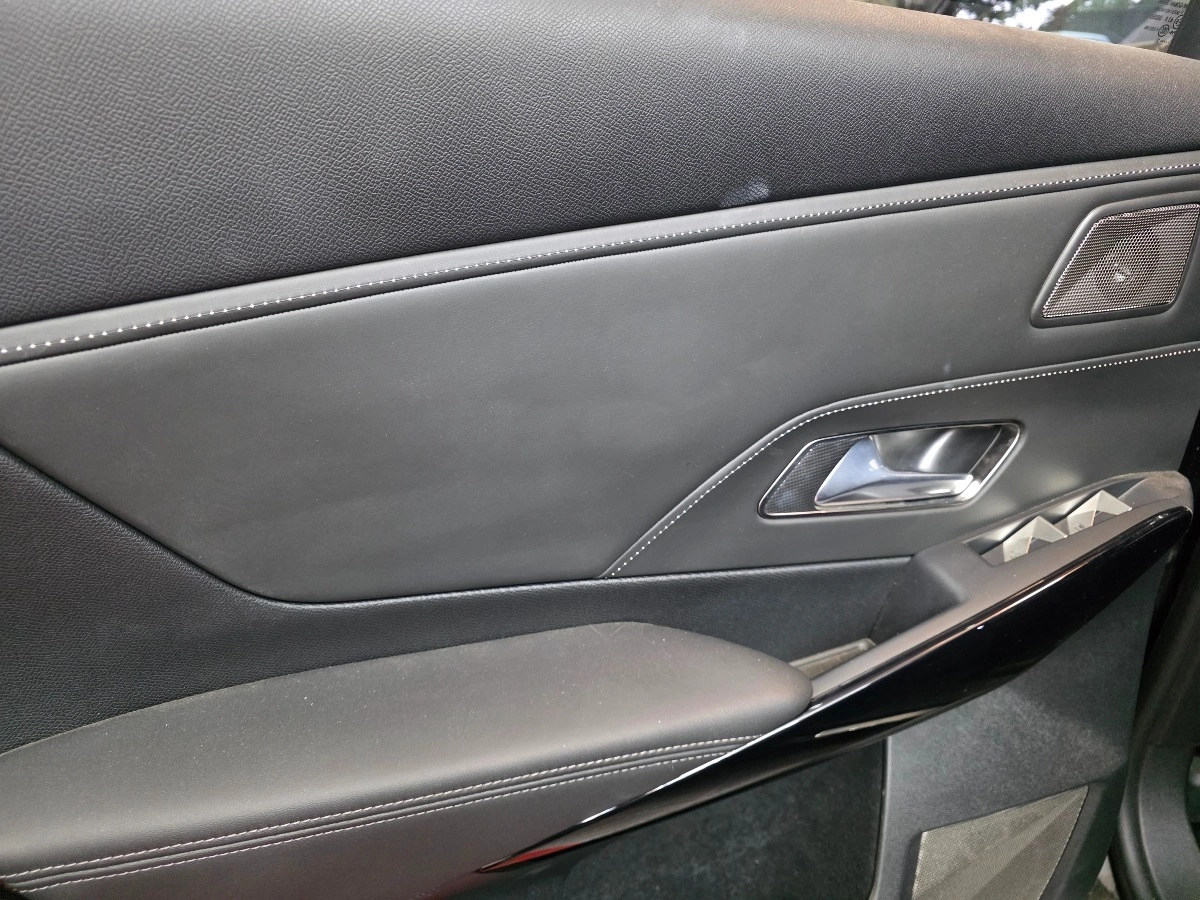 Ds Automobiles Ds 7 Crossback E-tense - photo 24
