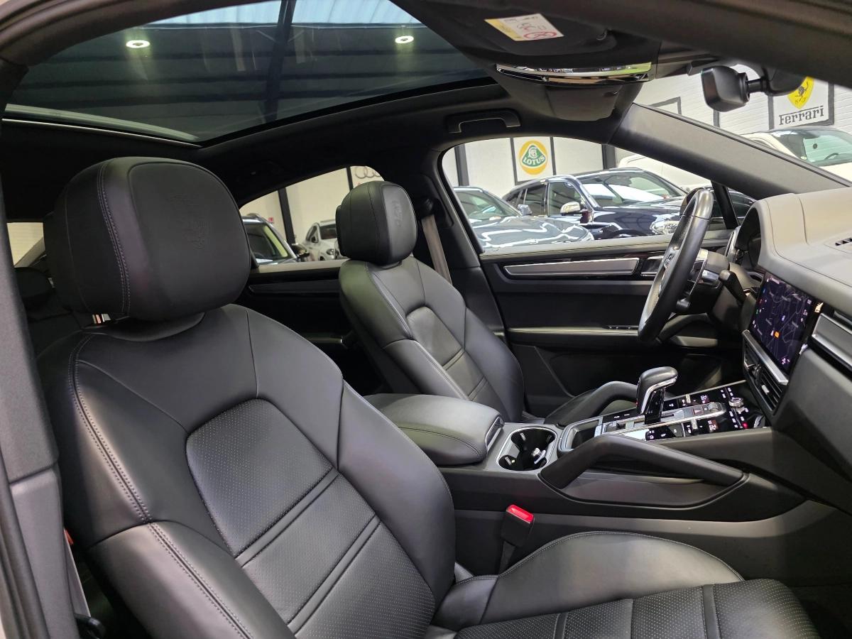 PORSCHE CAYENNE 3.0 V6 462 PLATINIUM EDITION