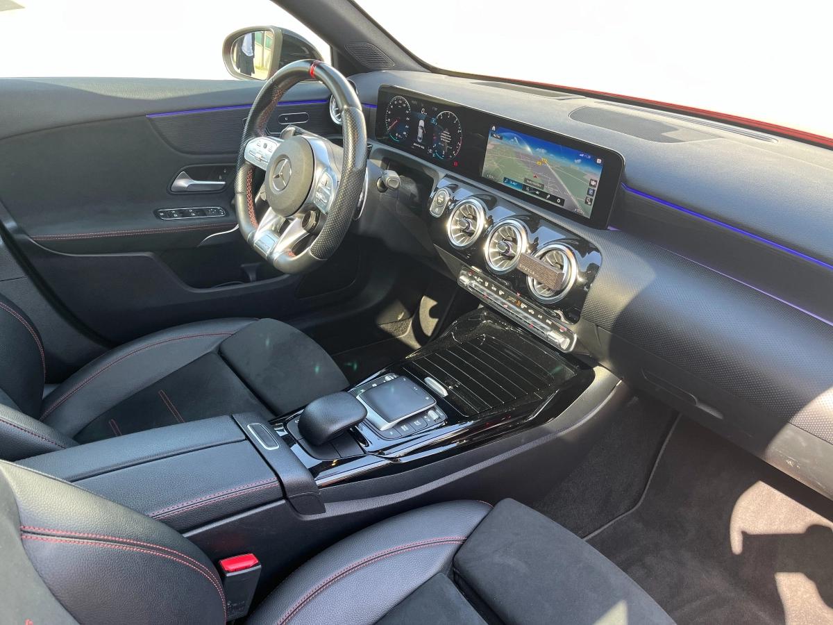 Mercedes Classe A LIMOUSINE 2.0 35 305 AMG 4MATIC 7G-DCT SPEEDSHIFT BVA