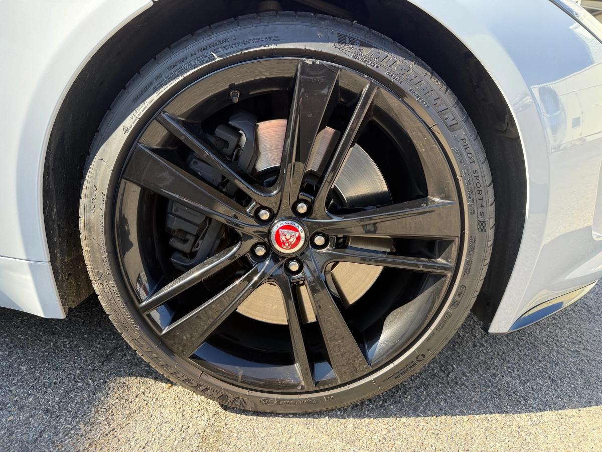 Jaguar F-type COUPE 3.0 380 S BVA