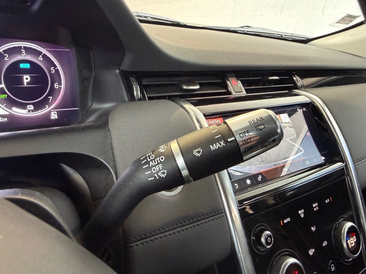Land Rover Discovery Sport - photo 26