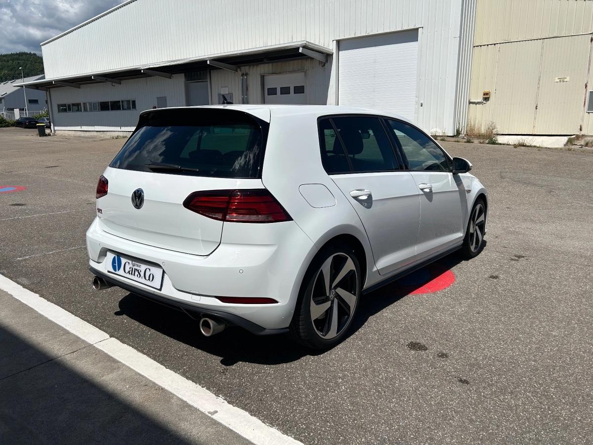 Volkswagen Golf 2.0 TSI 245 GTI DSG BVA