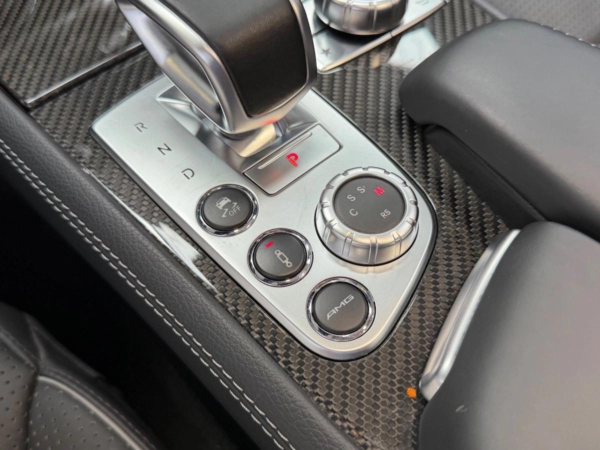 Mercedes Classe Sl SL IV 63 AMG 5.5 585 BVA7