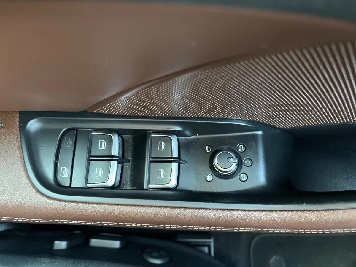 Audi A3 SPORTBACK 1.8 TFSI 180 S-LINE QUATTRO S-TRONIC BVA