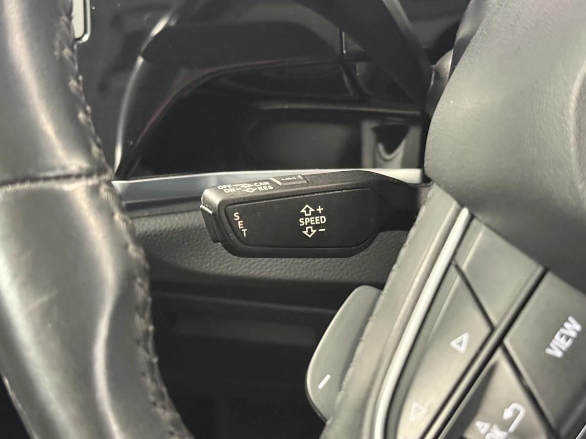 Audi Q3 2.0 35 TDI 150 DESIGN LUXE S-TRONIC BVA