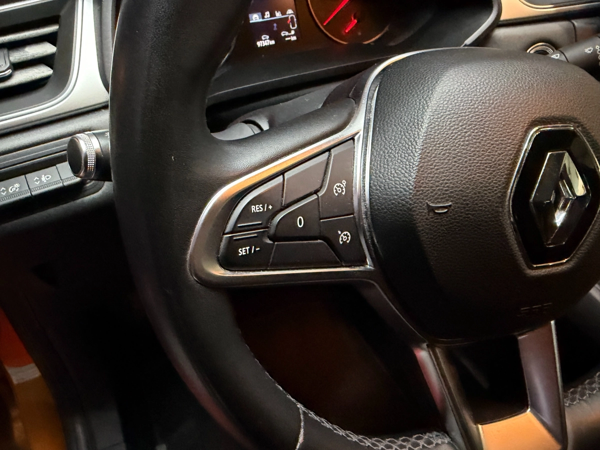 Renault Captur - photo 17