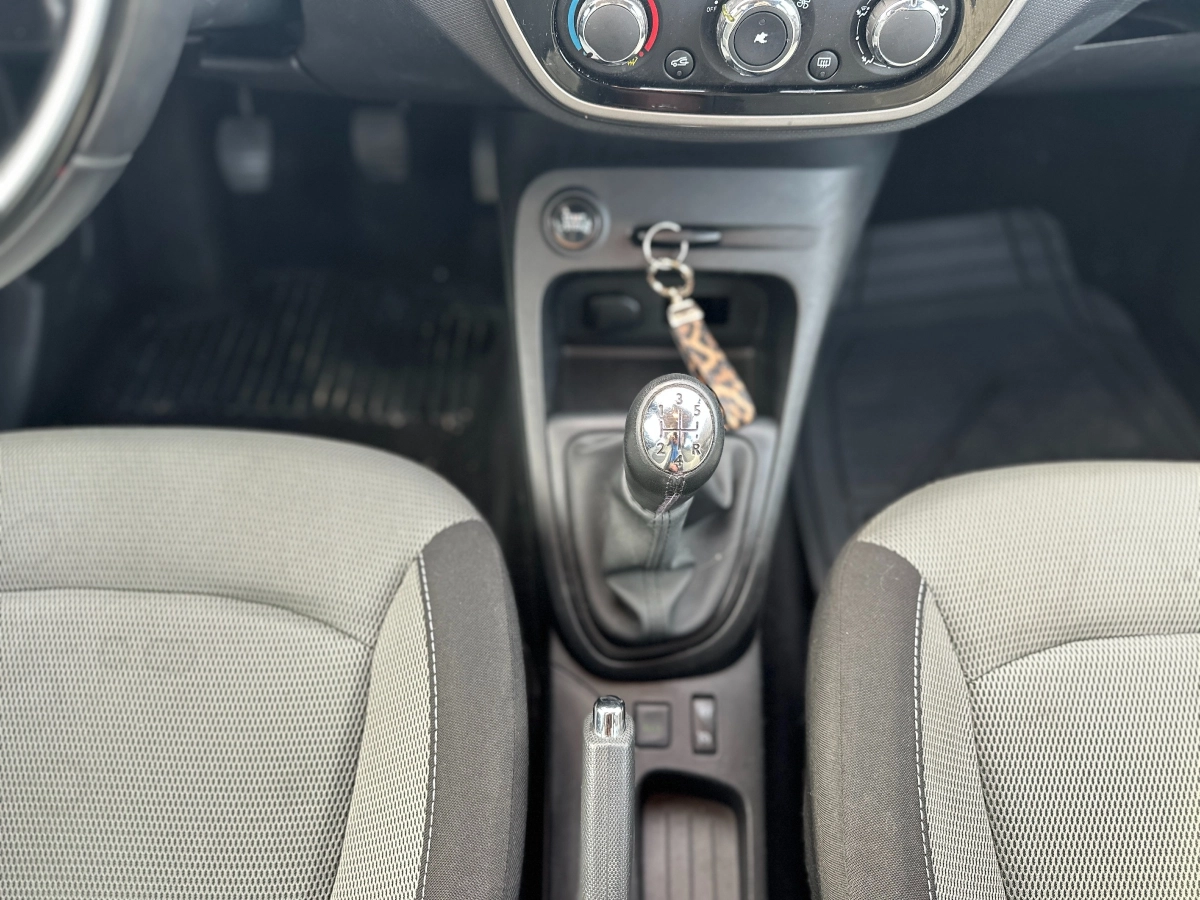 Renault Captur - photo 21