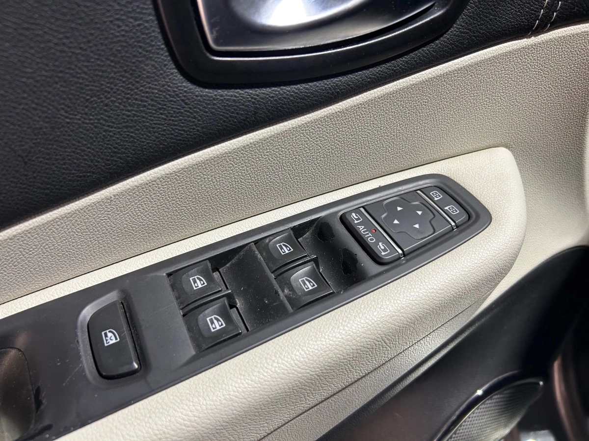 Renault Captur - photo 24