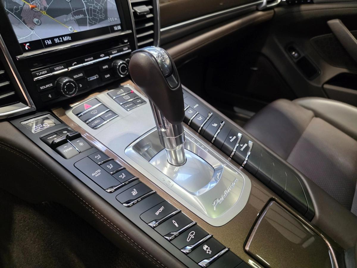 Porsche Panamera 3.0 E-HYBRID 416H 335 PHEV 9.4KWH S BVA