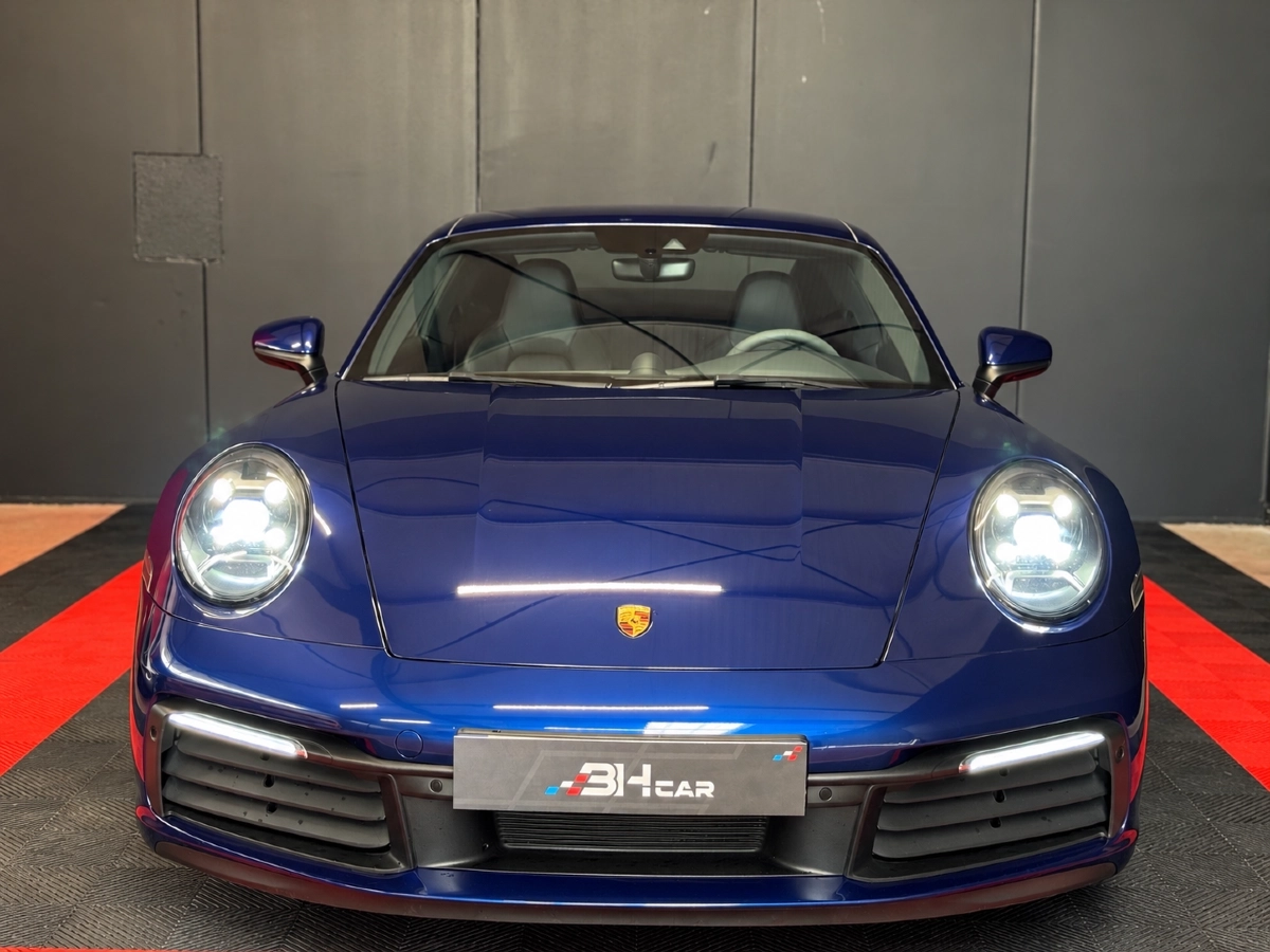 Porsche 911 - photo 2