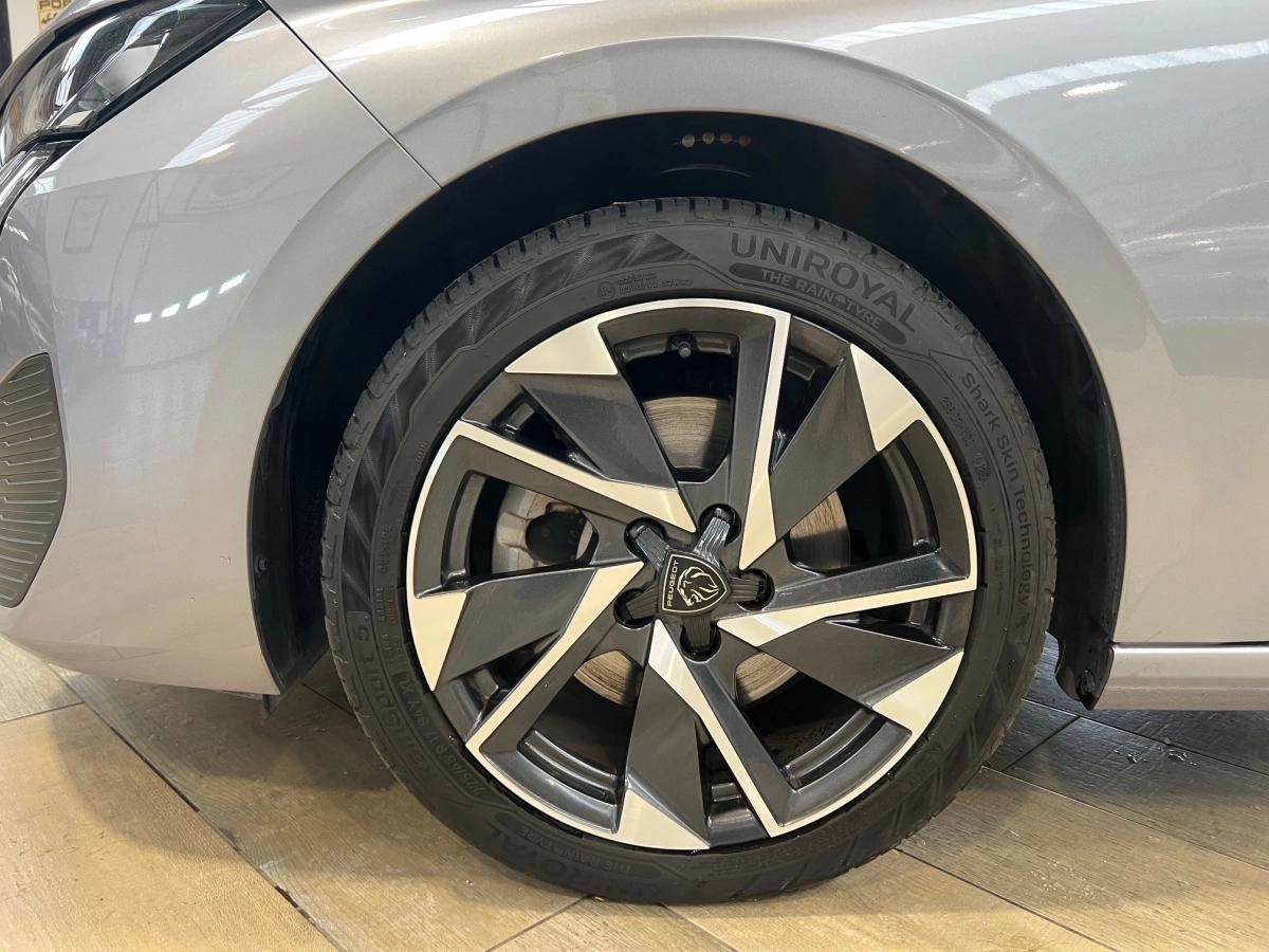 Peugeot 308 GENERATION-III 1.5 BLUEHDI 130 ALLURE EAT BVA START-STOP