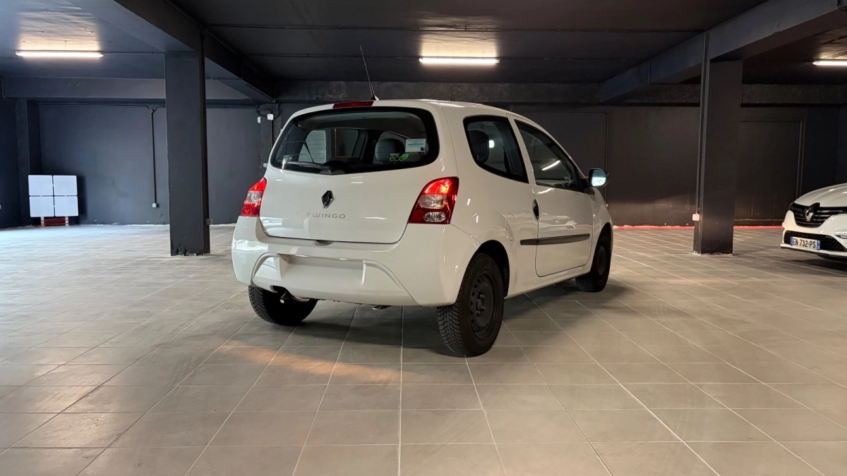 Renault Twingo - photo 29