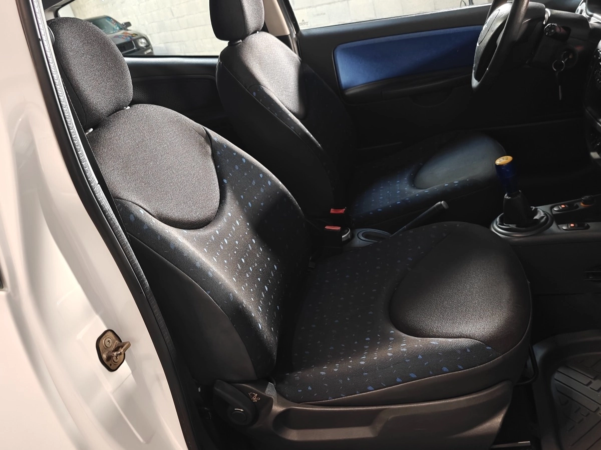 Citroen C2 - photo 12