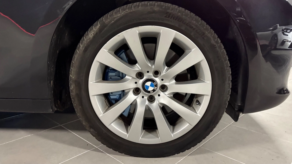 Bmw Serie 5 - photo 30