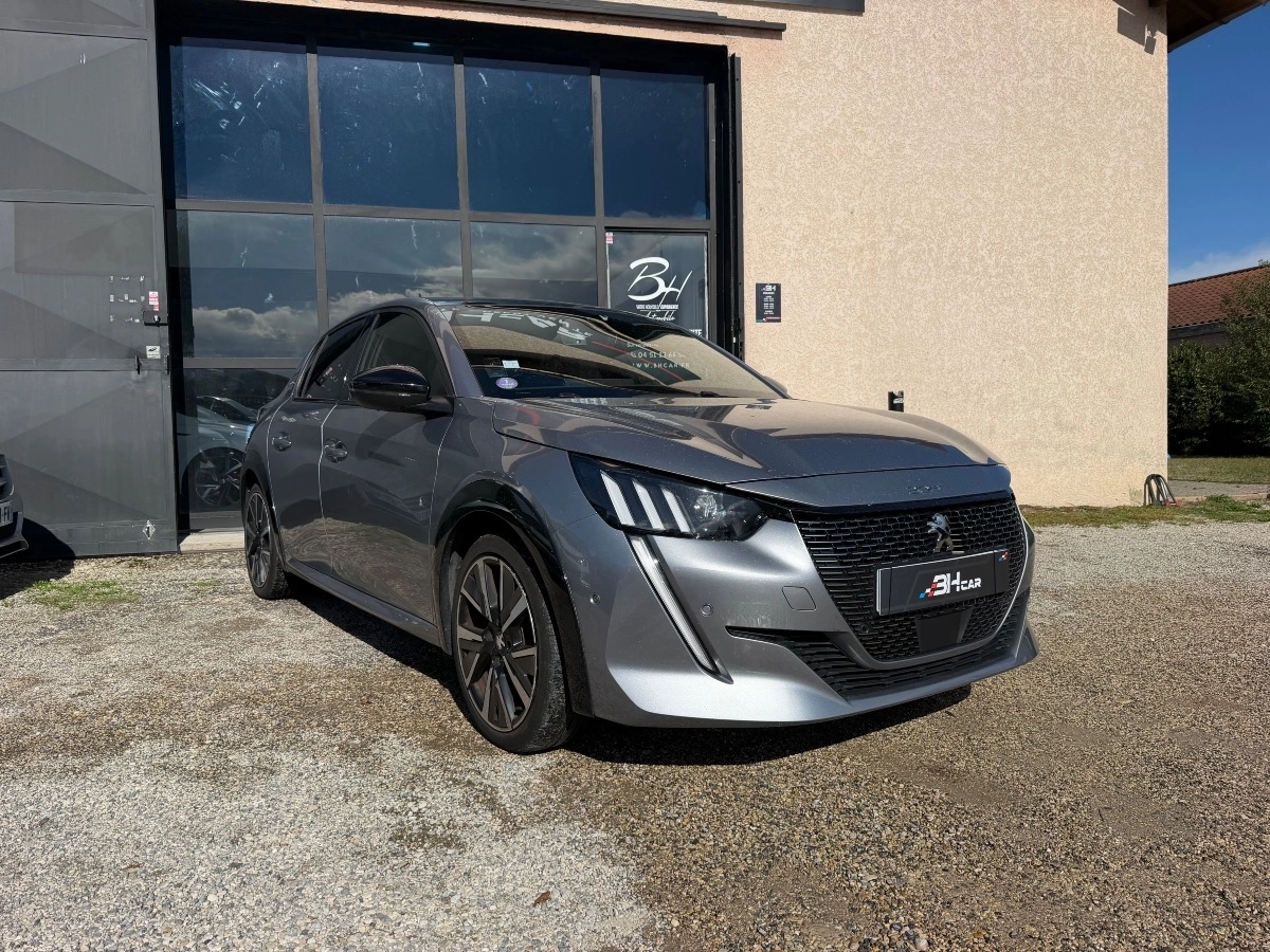 Peugeot 208 - photo 3