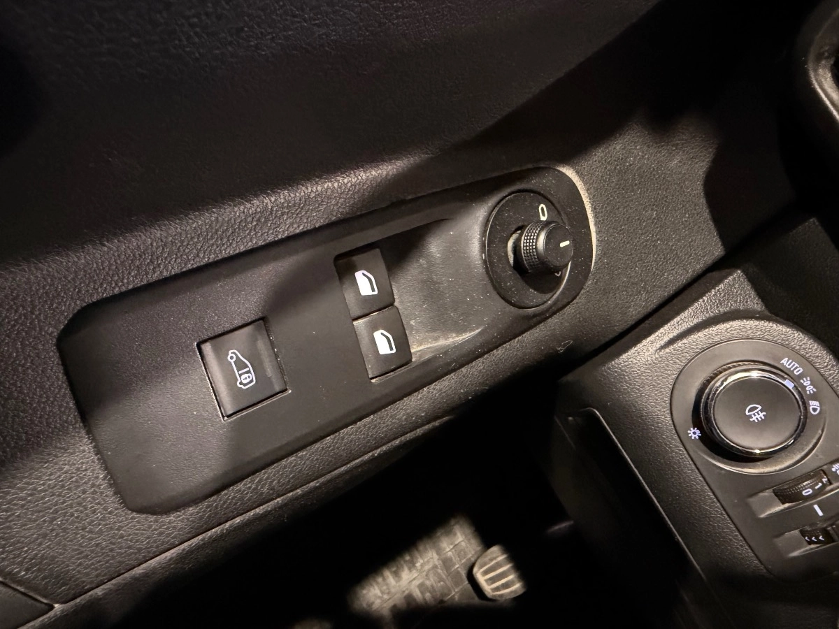 Opel Combo - photo 32