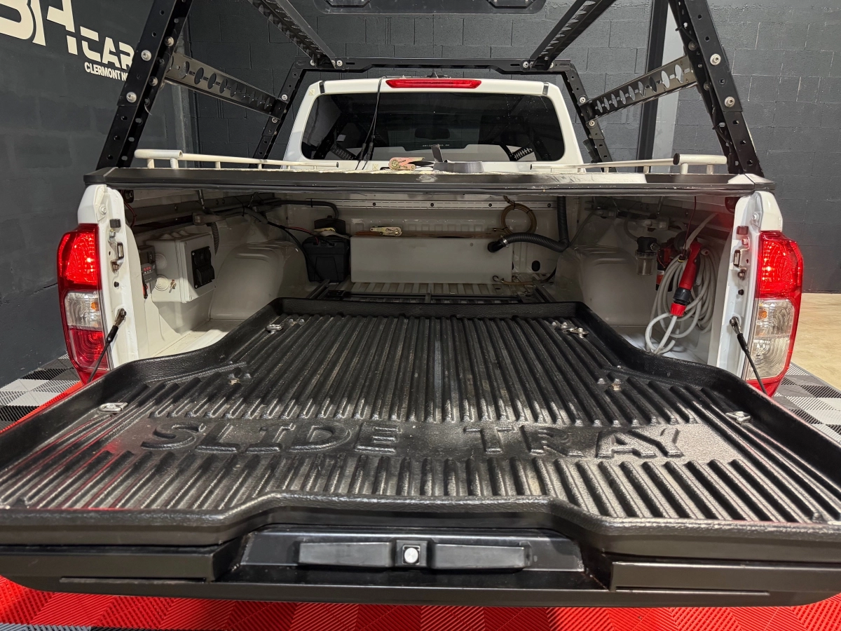 Nissan Np300 Navara - photo 22
